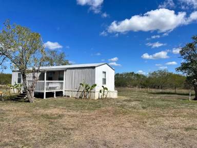 Main picture of 2887 Kemper City Rd W