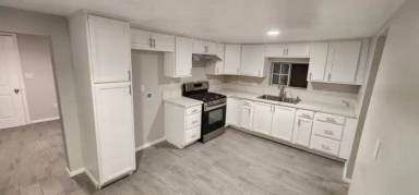 Main picture of 24524 Court St