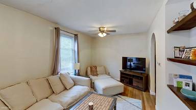 Main picture of 15 Cameron St