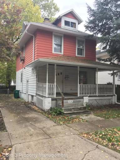 Main picture of 310 S Lincoln Ave