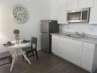 Main picture of 125 Inman Blvd