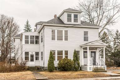 Main picture of 244 Lake St