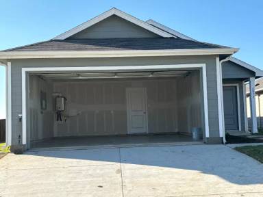 Main picture of 4033 Equestrian Dr