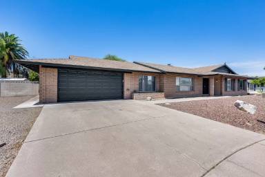 Main picture of 4402 W El Camino Dr