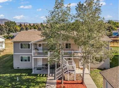 Main picture of 42 N Hunters Way
