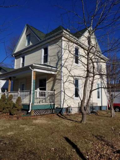 Main picture of 535 Denver St