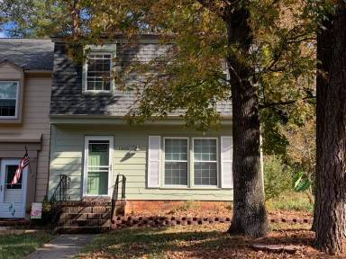 Main picture of 1300 Garden Crest Cir
