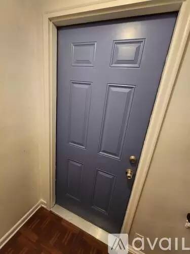 Main picture of 374 Fort Worth Ave