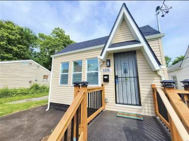 Main picture of 5208 Hodiamont Ave
