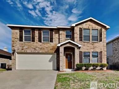 Main picture of 2916 Celian Dr