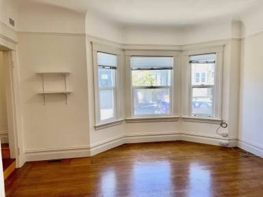 Main picture of 441 4th Ave