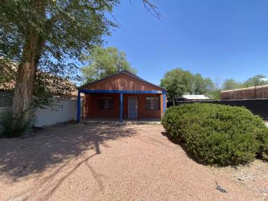Main picture of 139 La Plata Rd NW