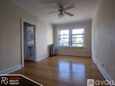 Main picture of 1164 N Dearborn Apartments