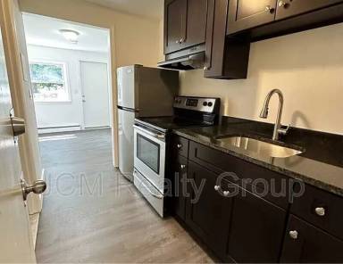 Main picture of 108 Franklin St