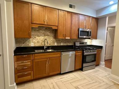 Main picture of 1036 Michigan Ave