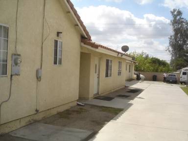 Main picture of 15653 Ceres Ave