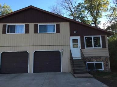 Main picture of 2442 Washington St