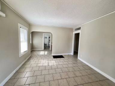 Main picture of 4476 E Washington Ave