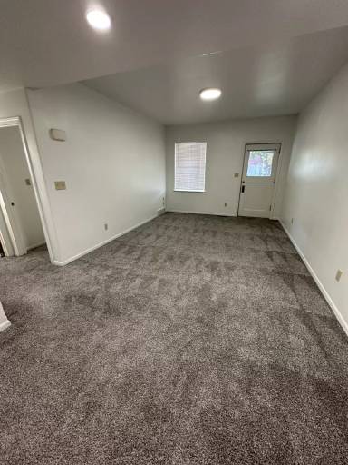 Main picture of 423 9th St S