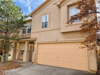 Main picture of 12508 Mongollow Way NE