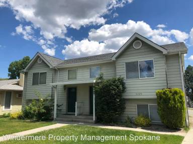 Main picture of 6326 N Normandie St