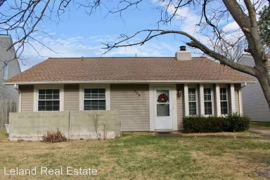 Main picture of 909 Thornhill Pl