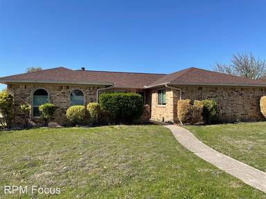 Main picture of 1013 Gannon Dr