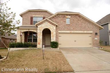 Main picture of 3700 Castleton Dr