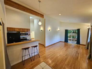 Main picture of 901 24th Ave S