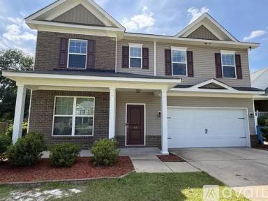 Main picture of 64 Leatherwood Dr
