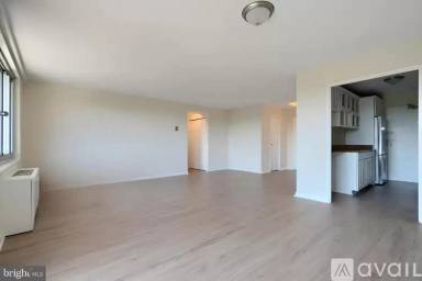 Main picture of Park Sutton Condo