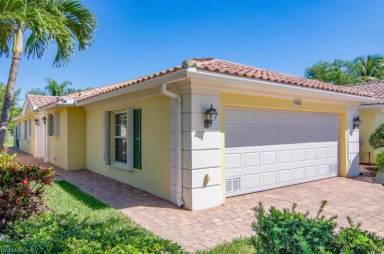 Main picture of 15508 Orlanda Dr