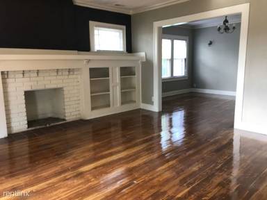 Main picture of 2737 Garfield Ave