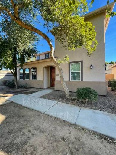 Main picture of 10024 E Isleta Ave