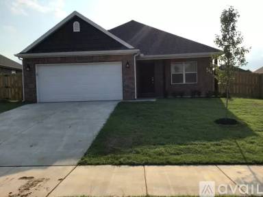 Main picture of 718 Citrine St