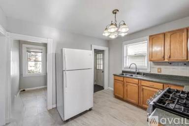 Main picture of 46 Talcott St