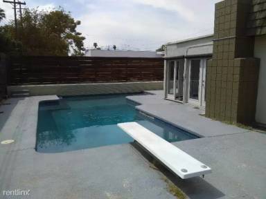 Main picture of 1937 Caballero Way