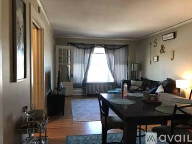 Main picture of 792 Grand Ave