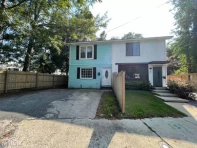 Main picture of 45 H St