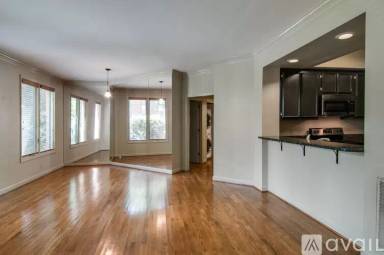 Main picture of 2110 Portland Ave