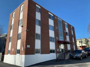 Main picture of 7 Tyler St