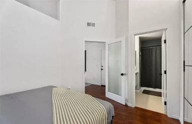 Main picture of 1046 Calle del Cerro