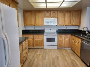 Main picture of 10684 Bernabe Dr