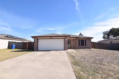 Main picture of 1301 Katelyn Cir