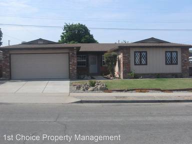 Main picture of 854 Dahlia Pl