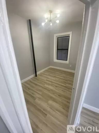 Main picture of 122 Corbin Ave