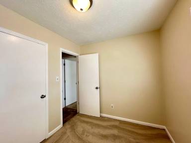 Main picture of 168 Hedgewood Ct