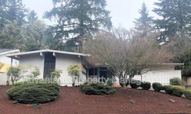 Main picture of 3245 NW Norwood Dr