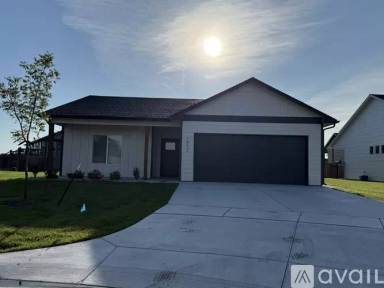 Main picture of 1932 E Village Estates Dr