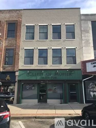 Main picture of 410 E Main Ave